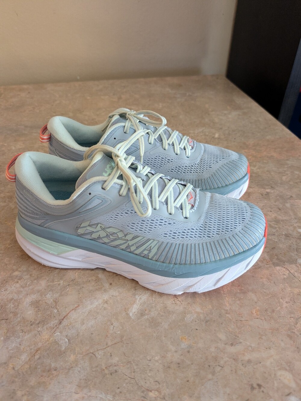 Hoka One One Bombi 7 Sky Blue White Cushioned Running Shoes Women's Size 9.5
